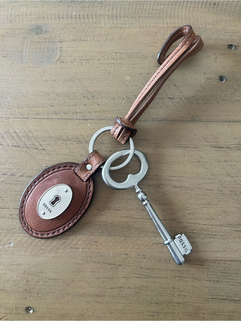 Fossil Vintage Style Leather & Skeleton Key Keychain, Brown